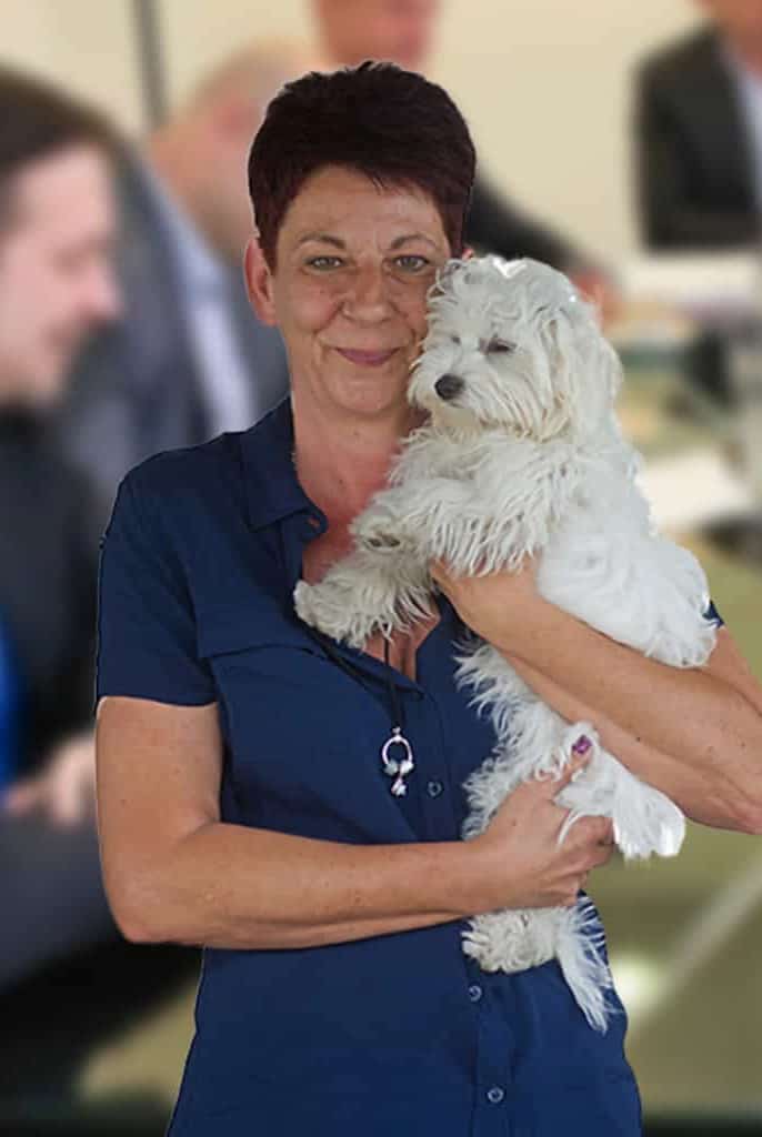 Frau Andrea GSCHWENTNER