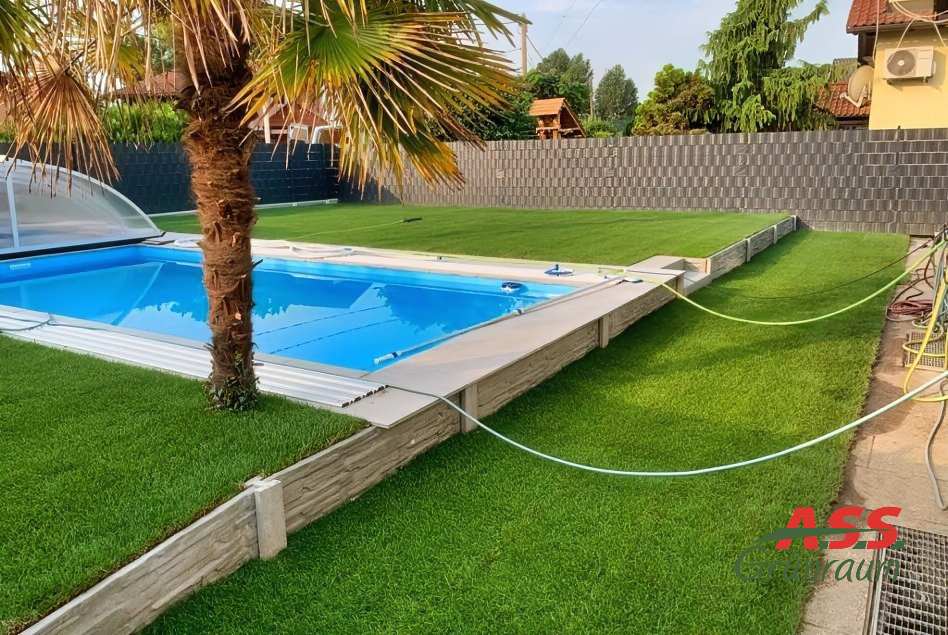 Garten gestalten Rollrasen Gartenzaun A.S.S.