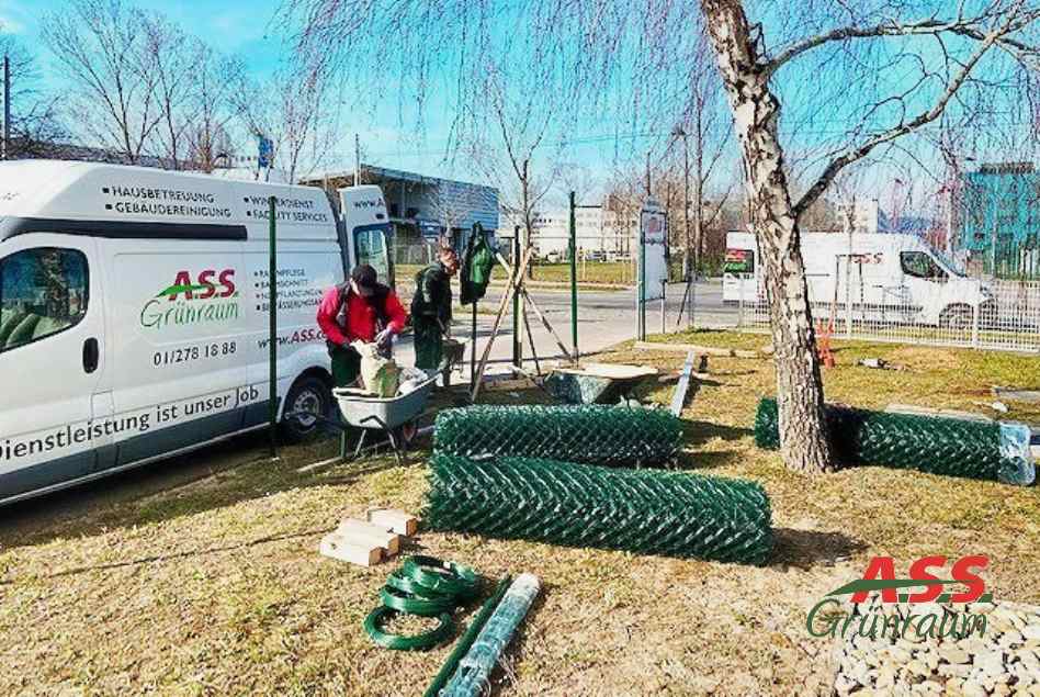 Zaunerrichtung Gärtner Wien Zaun Errichtung Gärtnermeister Wien