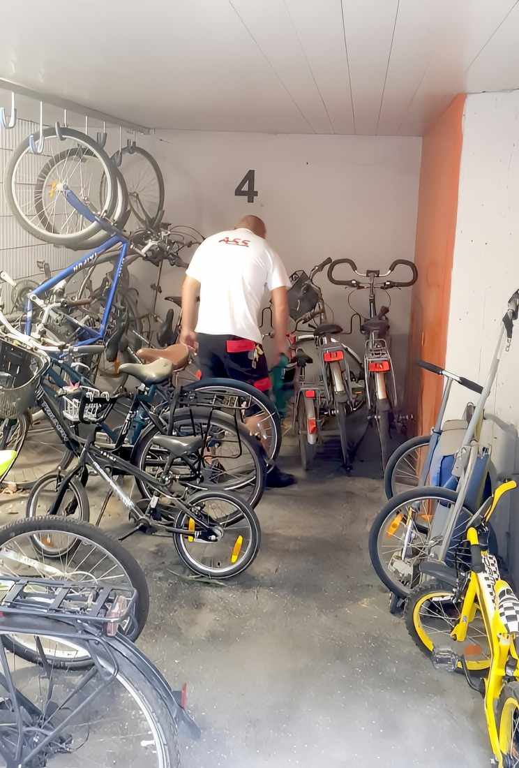 fahrradabstellraum-reinigen