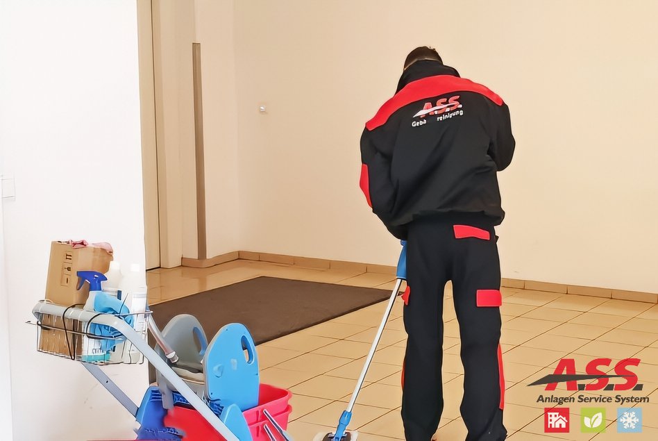 Bodenreinigung Stiegenhaus Wien Bodenreinigung Steinboden Wien