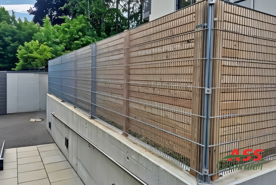 Zaun-Sichtschutz-Holz