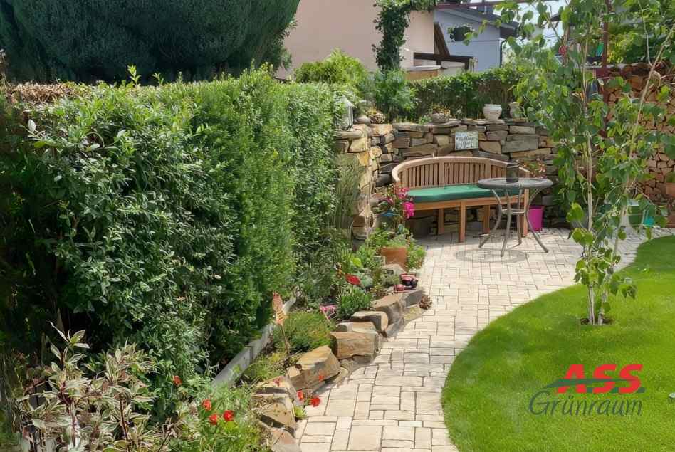 Gartenweg Pflasterung Gartengestalten Wien